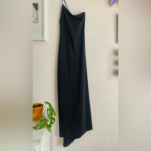 Y2K black one shoulder dress - Picture 3 of 10
